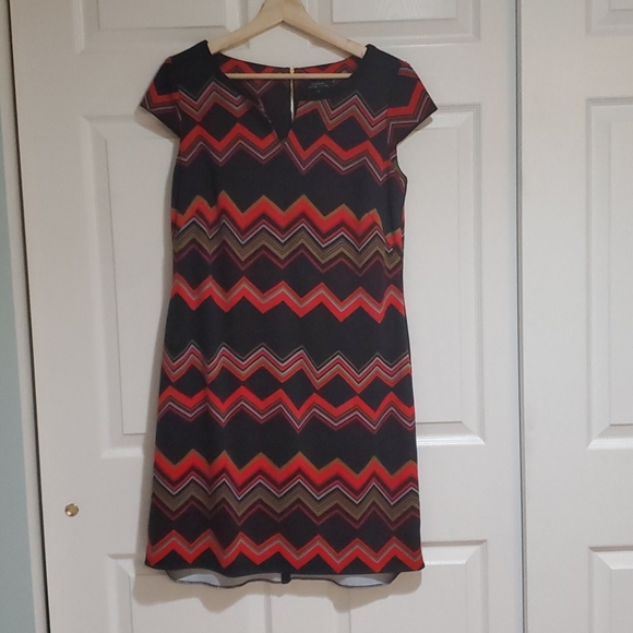 Cap sleeve dress - Picture 1 of 3